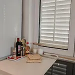 Anadora *