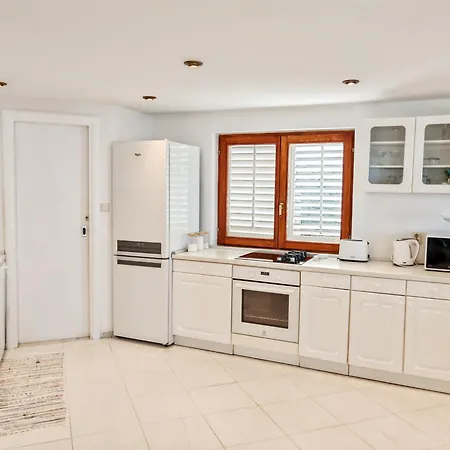 Apartment Anadora