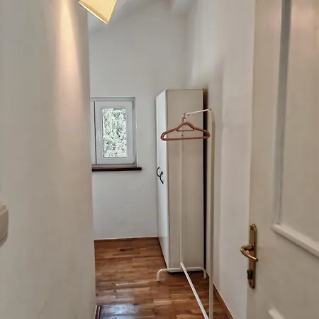 Anadora Apartment *