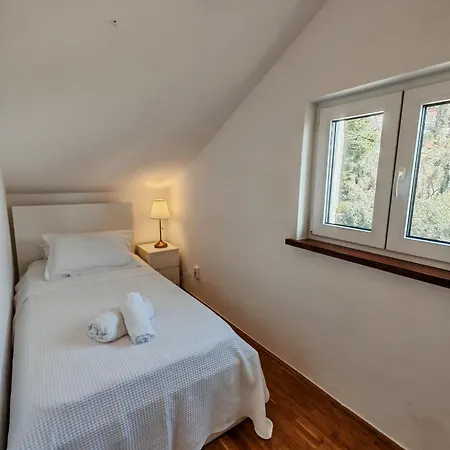 Apartment Anadora *